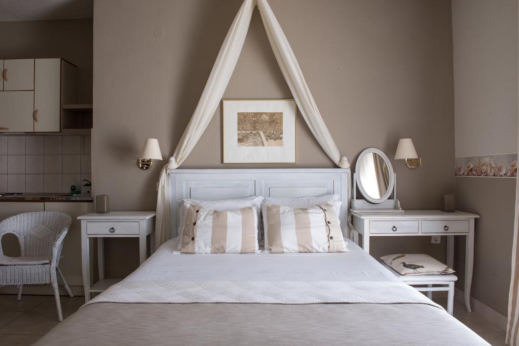Palmina Mare Villa And Studios Paralia Vrachou Extérieur photo